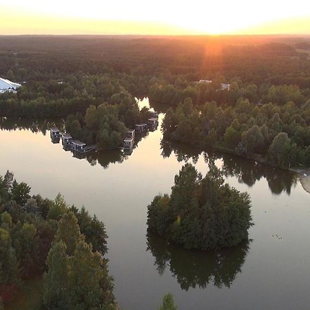 Hotel Bispinger Heide By Center Parcs Bispingen Esterno foto